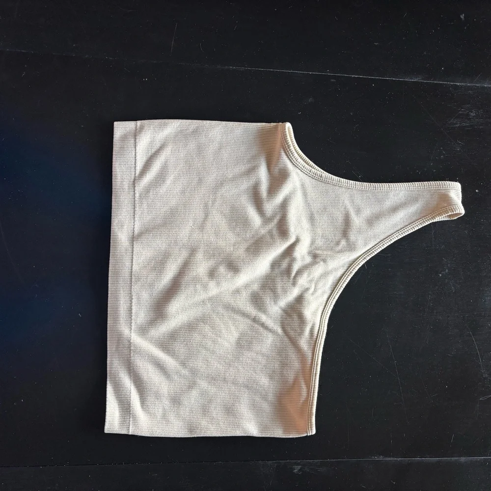 One-Shoulder Cream Ribbed Top - Picture 2 of 2